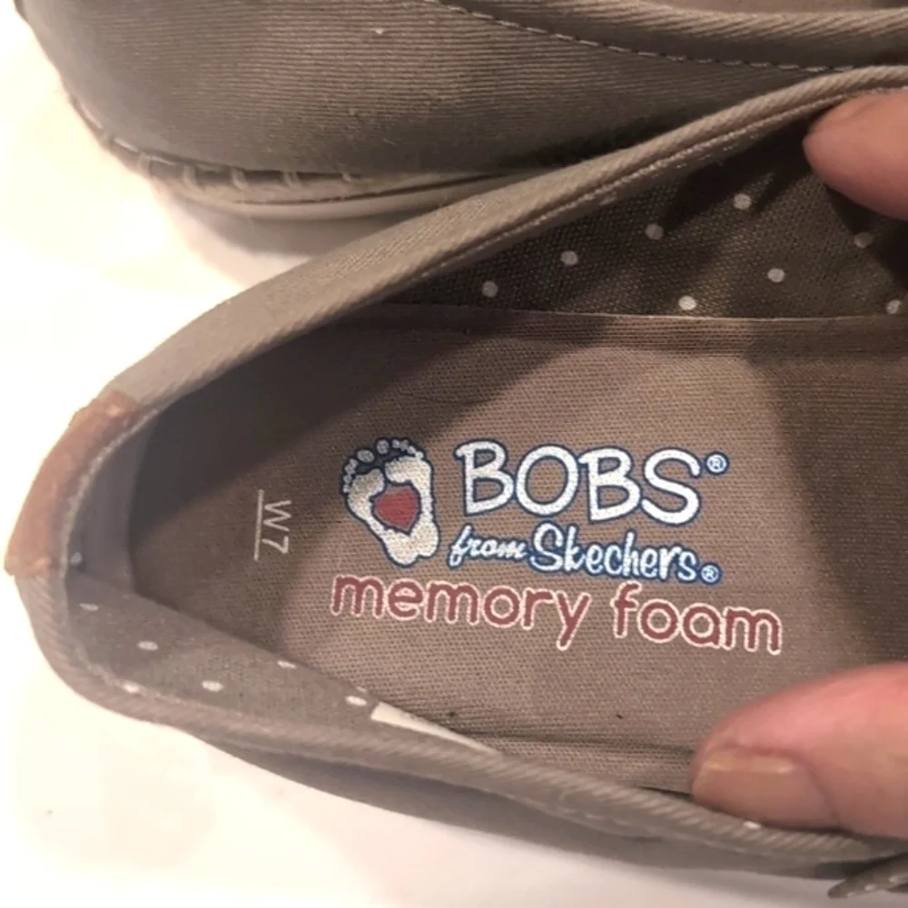 BOB'S By Skecher Memory Foam Gray Espadrilles Size 7